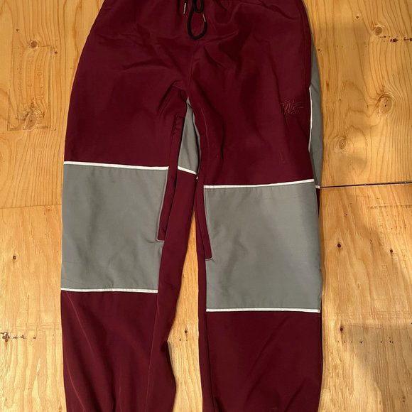 FYVE Snow Pants - Maroon and Grey - Picture 2 of 2